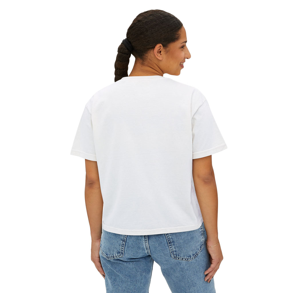a woman lives well | The Boxy Tee